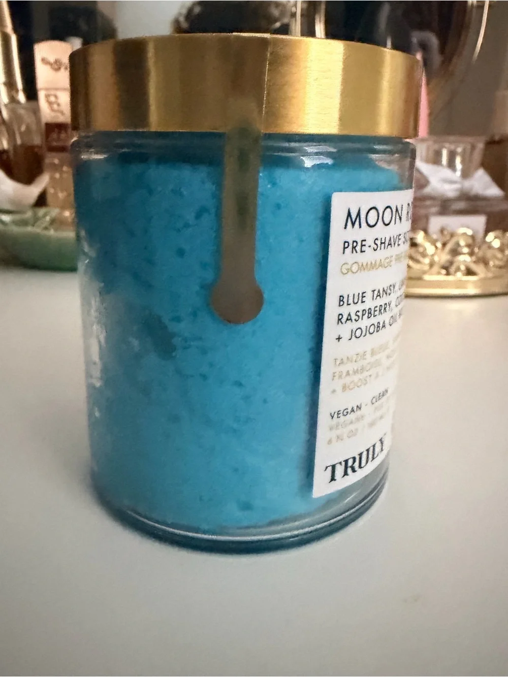 TRULY Strawberry Blossoms Body Wash & Moon Rocks Pre Shave Sugar Scrub
